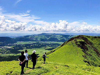 jump-to-hiking-modal